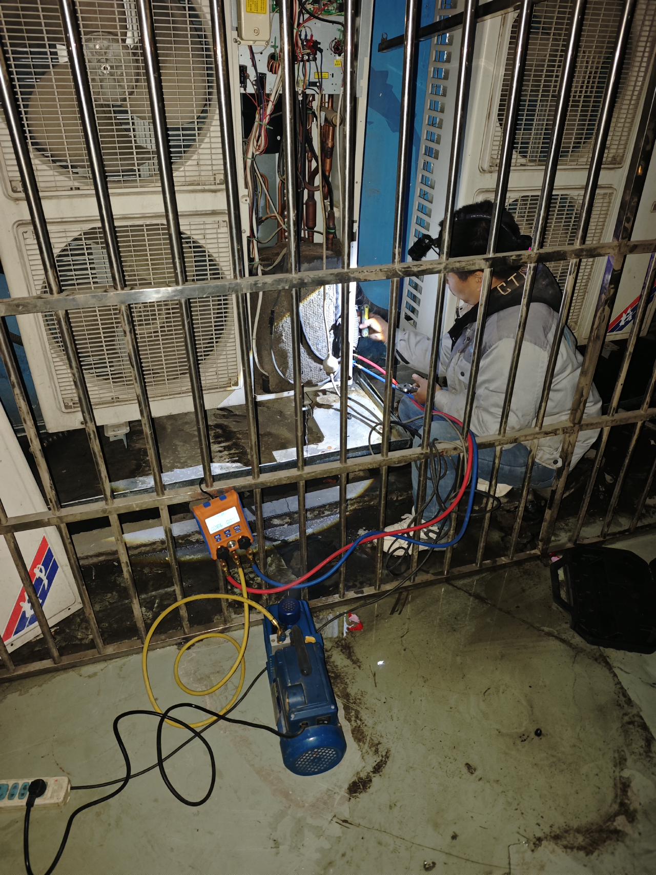 新洲工业冷站自动化智能化升级之路-1